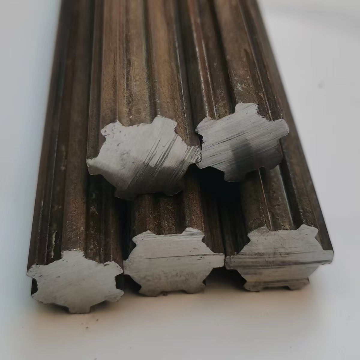 《冷拉型钢：钢铁工艺的进化与行业标准的变革之路》